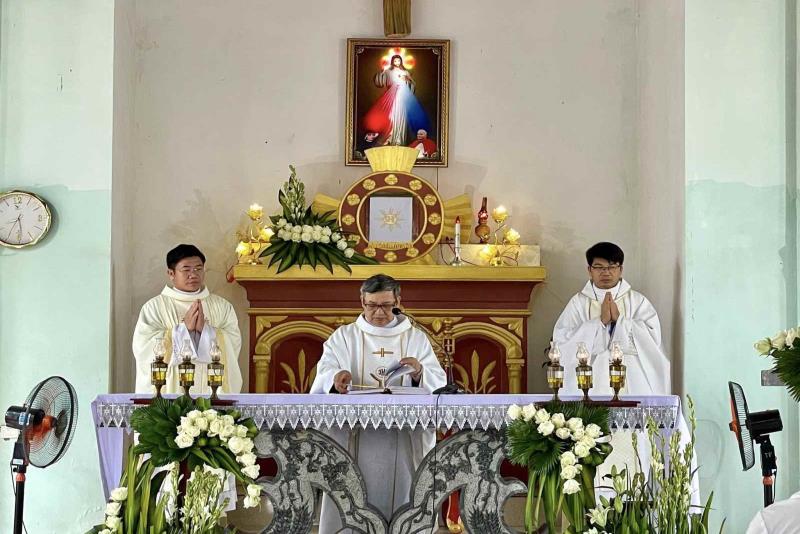 TOÀN CẢNH GIÁO HỌ TÂN PHONG MỪNG LỄ BỔN MẠNG THÁNH GIUSE BẠN ĐỨC TRINH NỮ MARIA